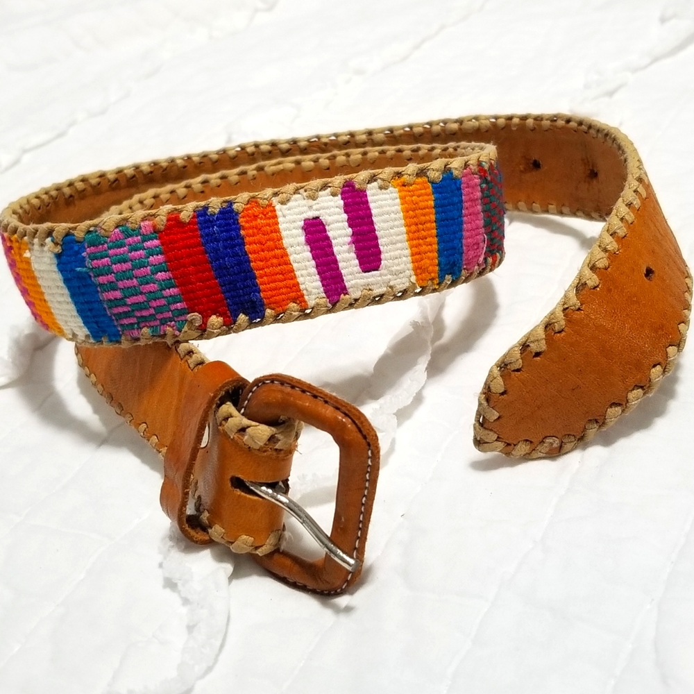 Vintage Leather Belt Handmade in Guatemala 32 EUC - Picture 1 of 16